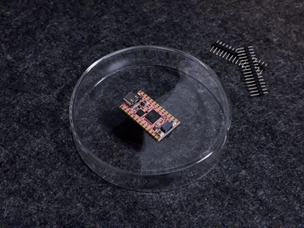 Adafruit KB2040 - RP2040 Kee Boar Driver