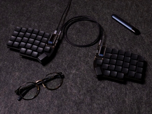 Lily58 Pro Choc Low-profile Hotswap Complete Split Keyboard